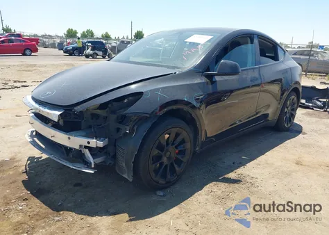2022 Tesla Model Y Long Range Dual Motor All-Wheel Drive from USA, damaged, VIN 7SAYGDEE8NF481749